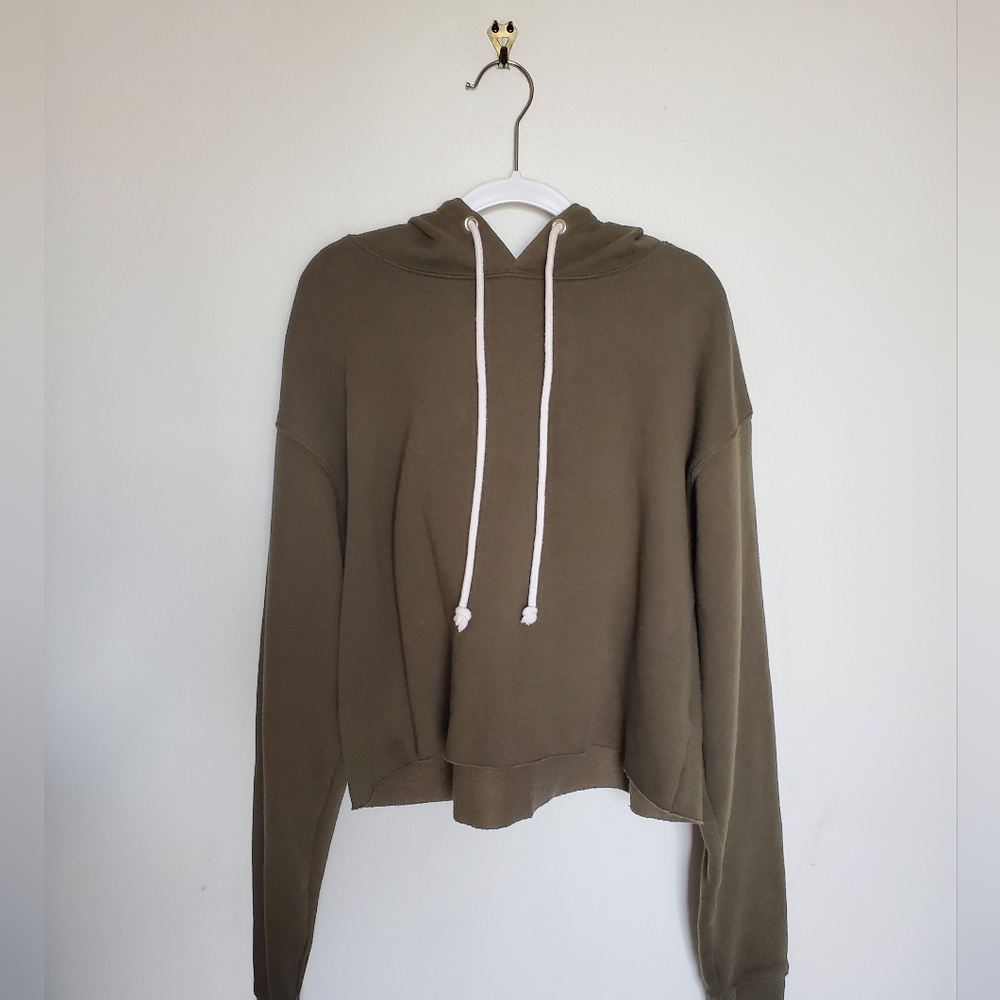 Wild Fable cropped green hoodie